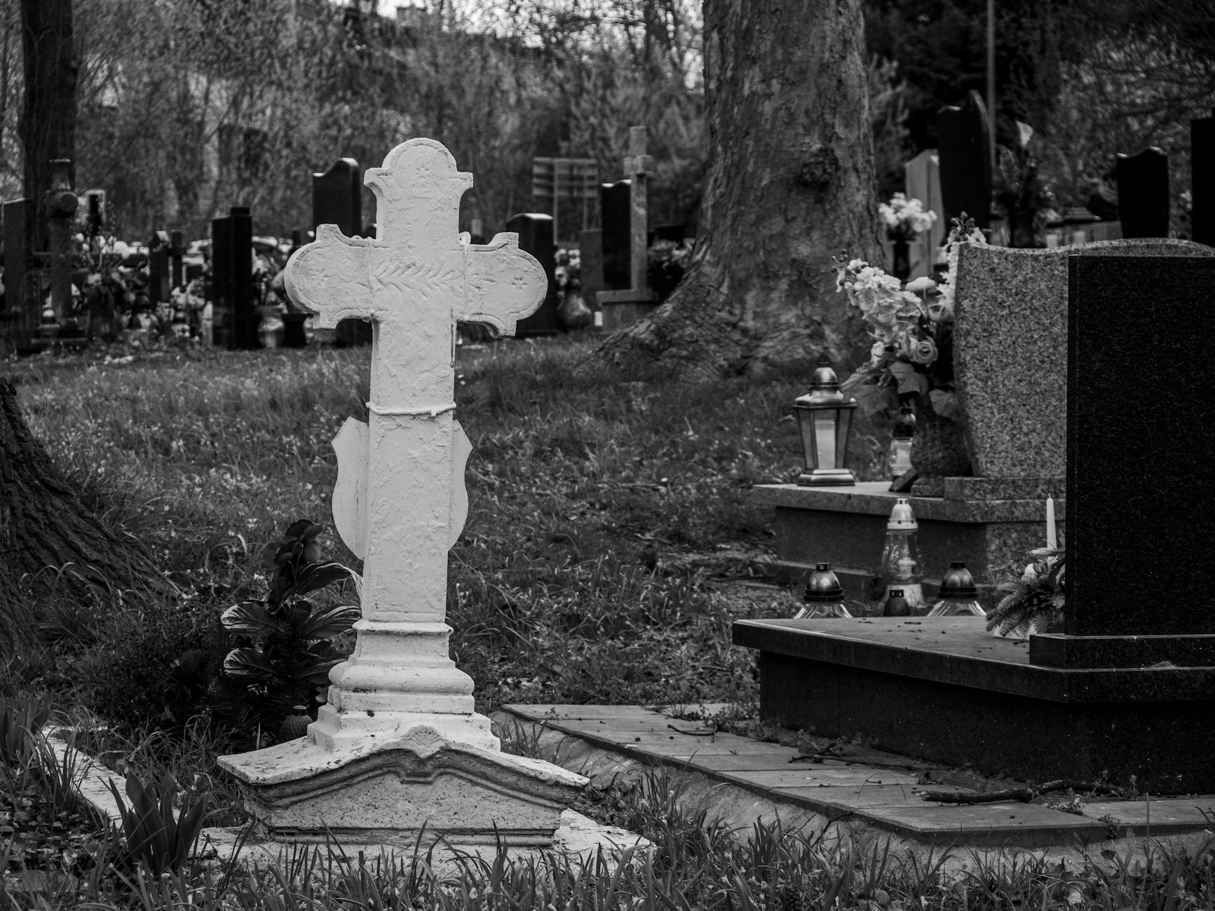 Kwesta na cmentarzu w Stoczku Łukowskim: Sukces zbiórki i jej znaczenie