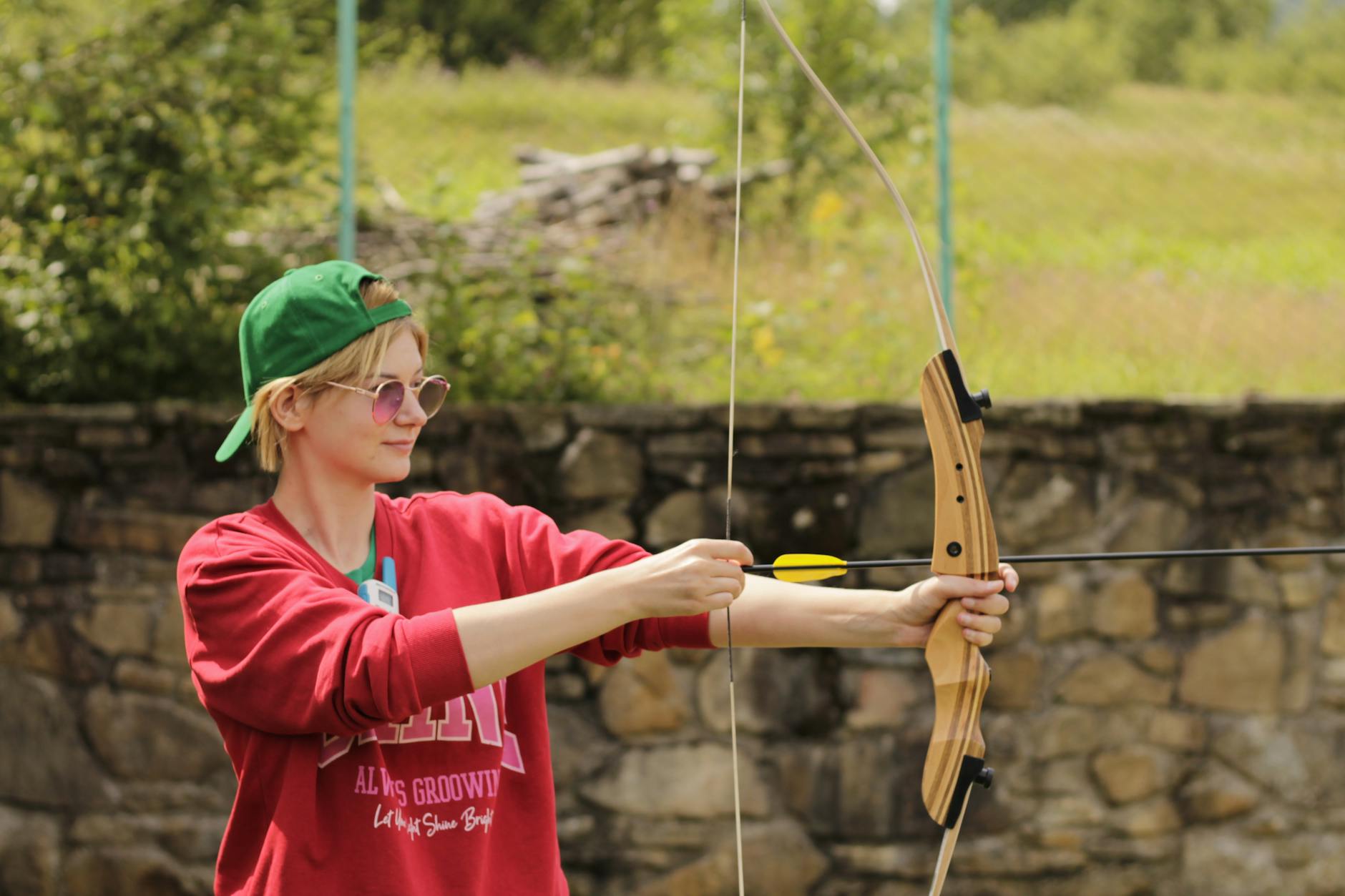 Grafika symbolizująca rozwój kariery i możliwości zatrudnienia dla specjalisty w Stoczku Łukowskim.